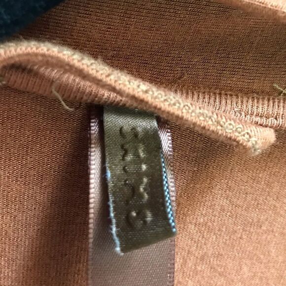 SKIMS Women's Robe in Rich Mustard - Picture 4 of 11